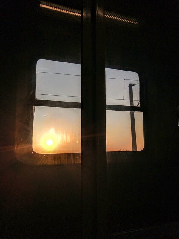 daca-vrei-sa-l-faci-pe-dumnezeu-sa-radafa-ti-planuri-miez-de-mine-92_thumb