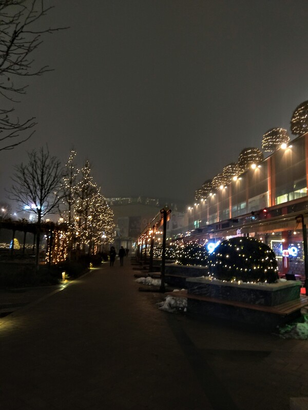 sarbatorile-se-nasc-in-fiecare-inima-miez-de-mine-124_thumb