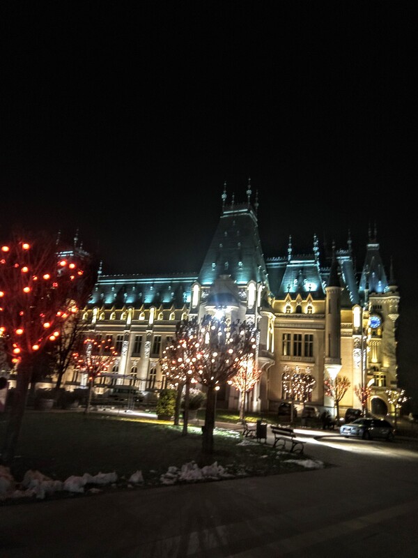 sarbatorile-se-nasc-in-fiecare-inima-miez-de-mine-129_thumb